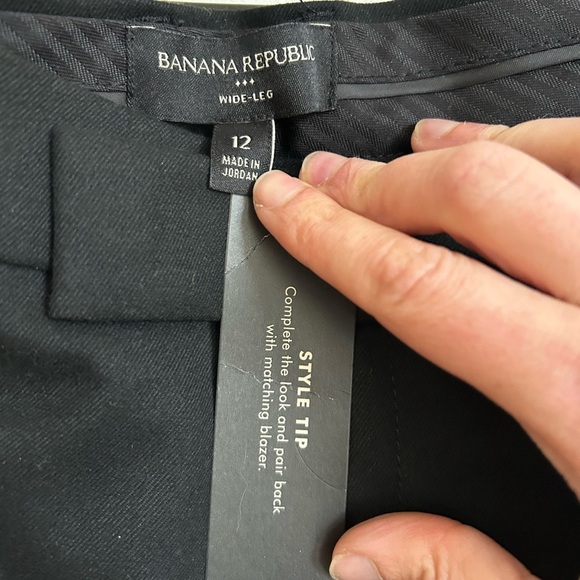 *NWT* Banana Republic Women's Wide-Leg Black Trousers - Picture 5 of 6